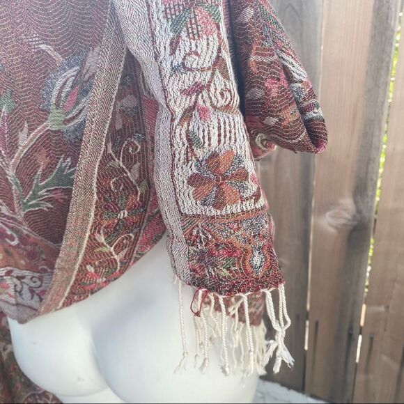 Reversible pashmina scarf wrap  - Picture 10 of 10
